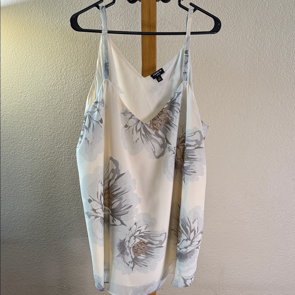 Torrid Sophie Swing Ivory and Gray Floral Camisole